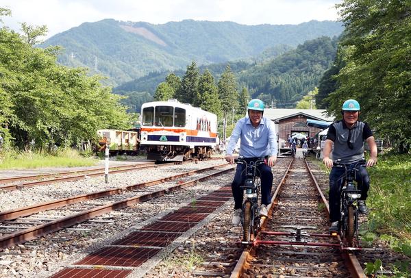 하동군, 일본 카미오카 마을과 레일 MTB 협력 MOU…옛 횡천역 구간 도입