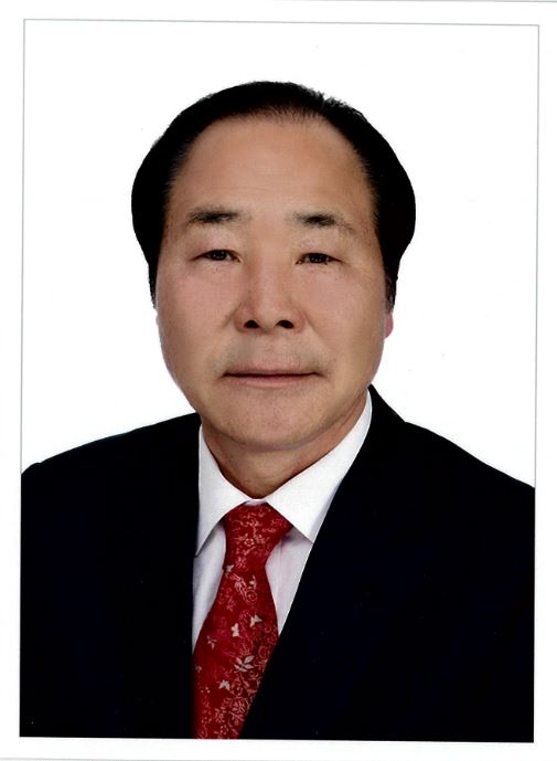 하동군의회, 제8대 의장 신재범·부의장 강상례…민생·참여·바른·공감의회 실천