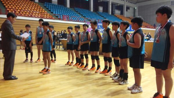 하동초, 제48회 추계배 전국초등학생 배구대회 3위…김운혁 선수 블로킹상