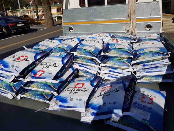 하동군 화개면, 노기식 디케이모터스 대표…1000만원 상당 난방유·쌀 기탁