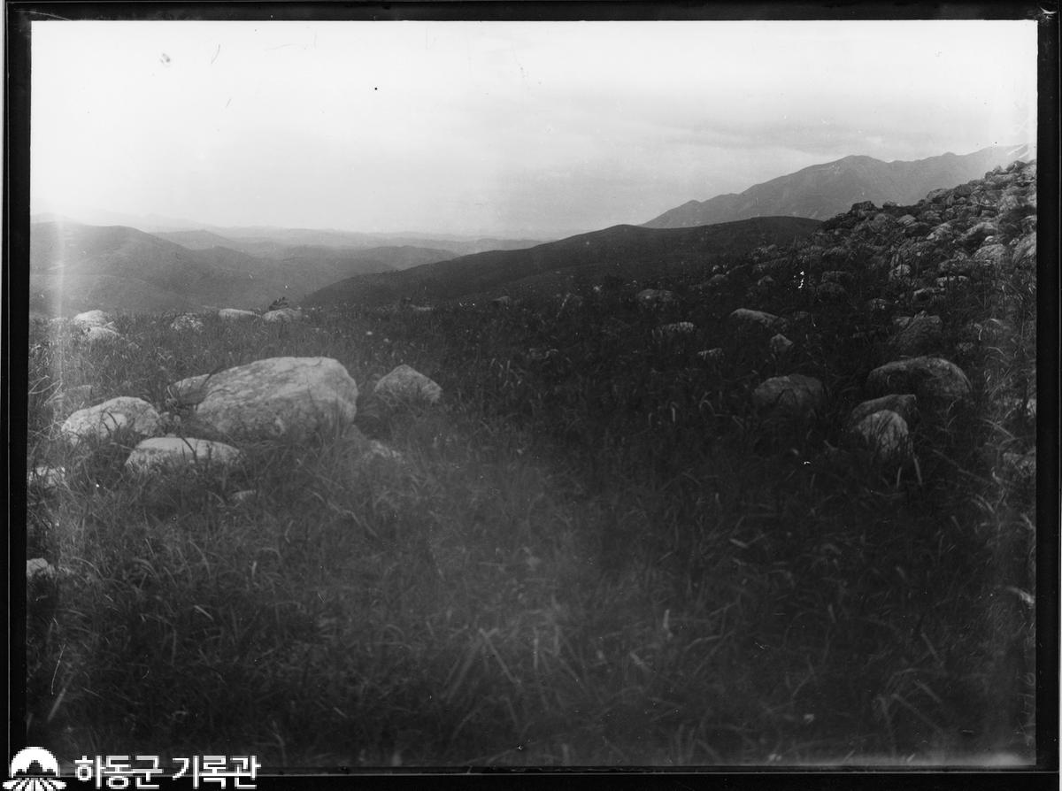 1915.경남하동 신방촌산성에서 본 동북쪽